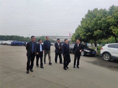 中国建筑金属结构协会钢结构分会常务副会长胡育科一行到意昂2，意昂2官网龙泉基地考